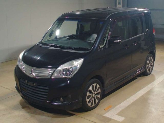 7310 Mitsubishi Delica d2 MB15S 2015 г. (TAA Kinki)